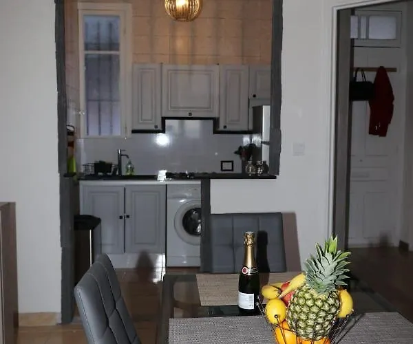 شقة Maison Nicoise Au Calme Vue